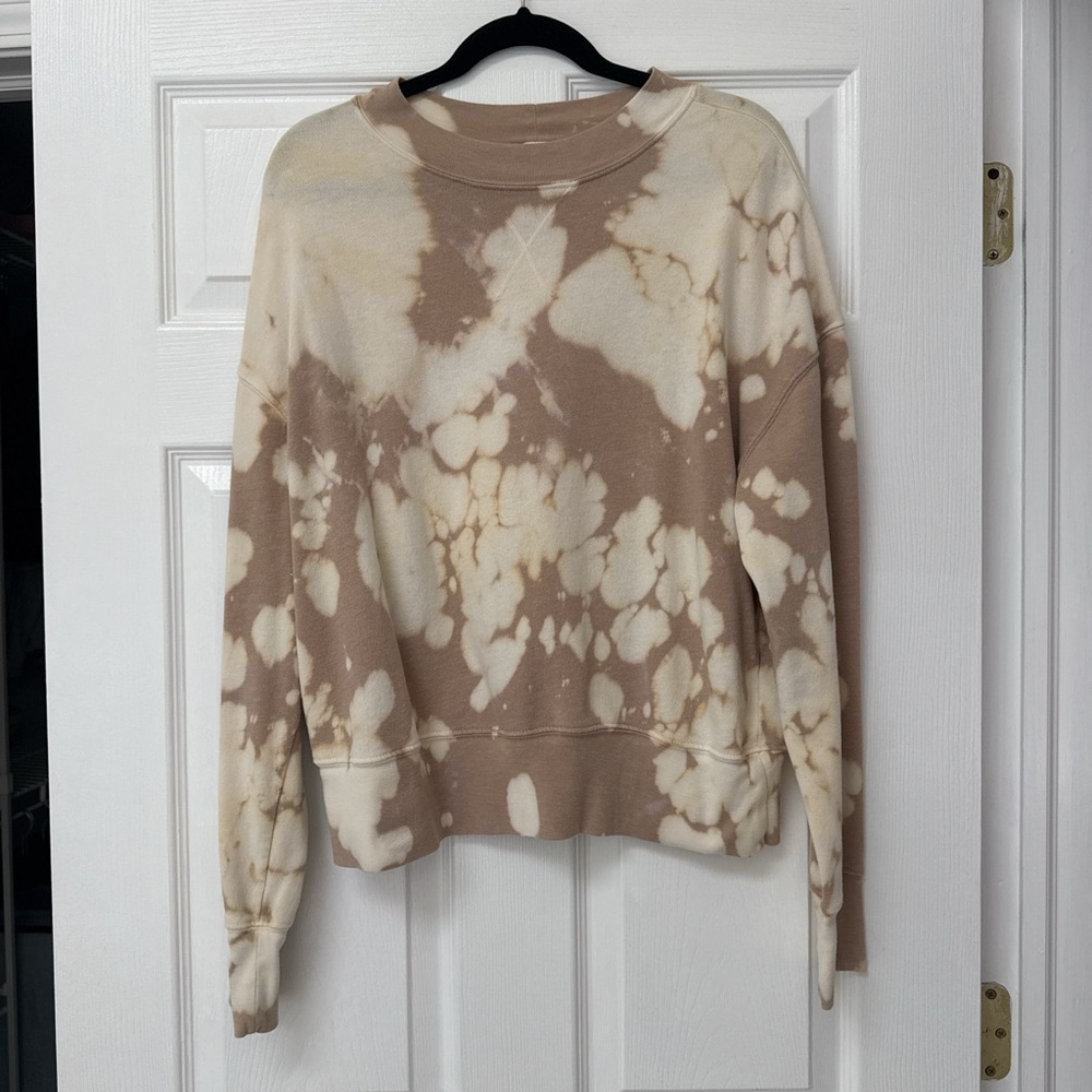 Tie-Dye Sweatshirt in Cream and Brown